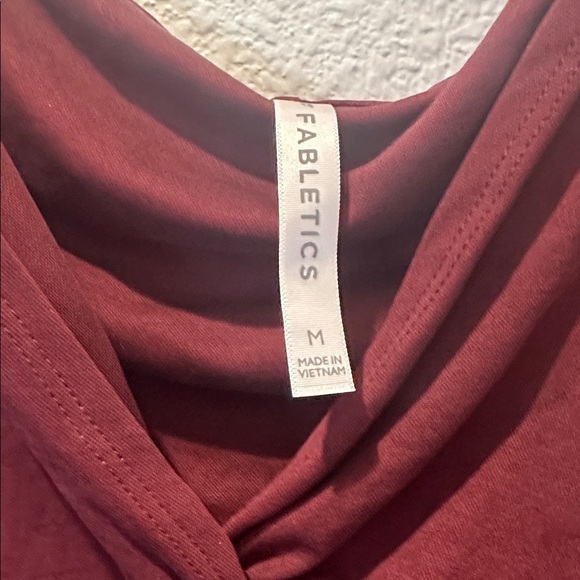 Fabletics Top M - Picture 2 of 3
